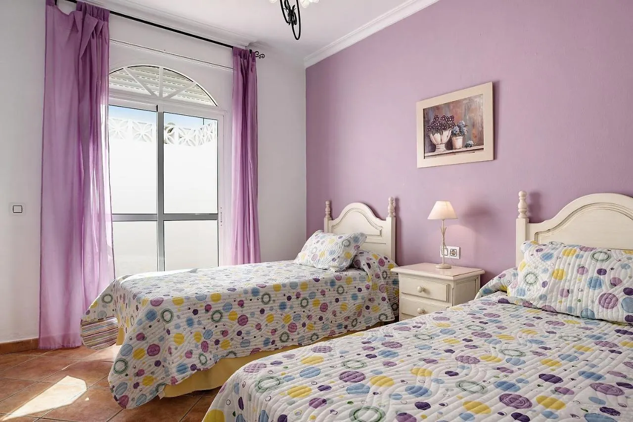 Chalet Fuente3 Piscina Comun Famila コニル・デ・ラ・フロンテラ 別荘